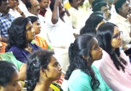 ?நாடாளுமன்றத் தேர்தல் 2024 – மாநிலக் கலந்தாய்வு சென்னை | Seeman Mass Entry Chennai Anna Nagar |