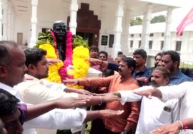 13-10-2025 | பெருந்தமிழர் தாத்தா சங்கரலிங்கனார் நினைவு நாள் ‌| மலர்வணக்க நிகழ்வு – சீமான் – சென்னை